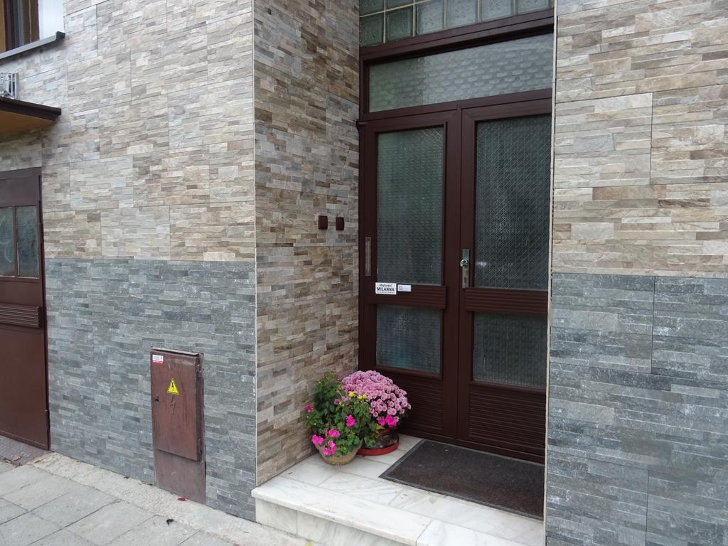 Milanna Apartamento Břeclav Exterior foto