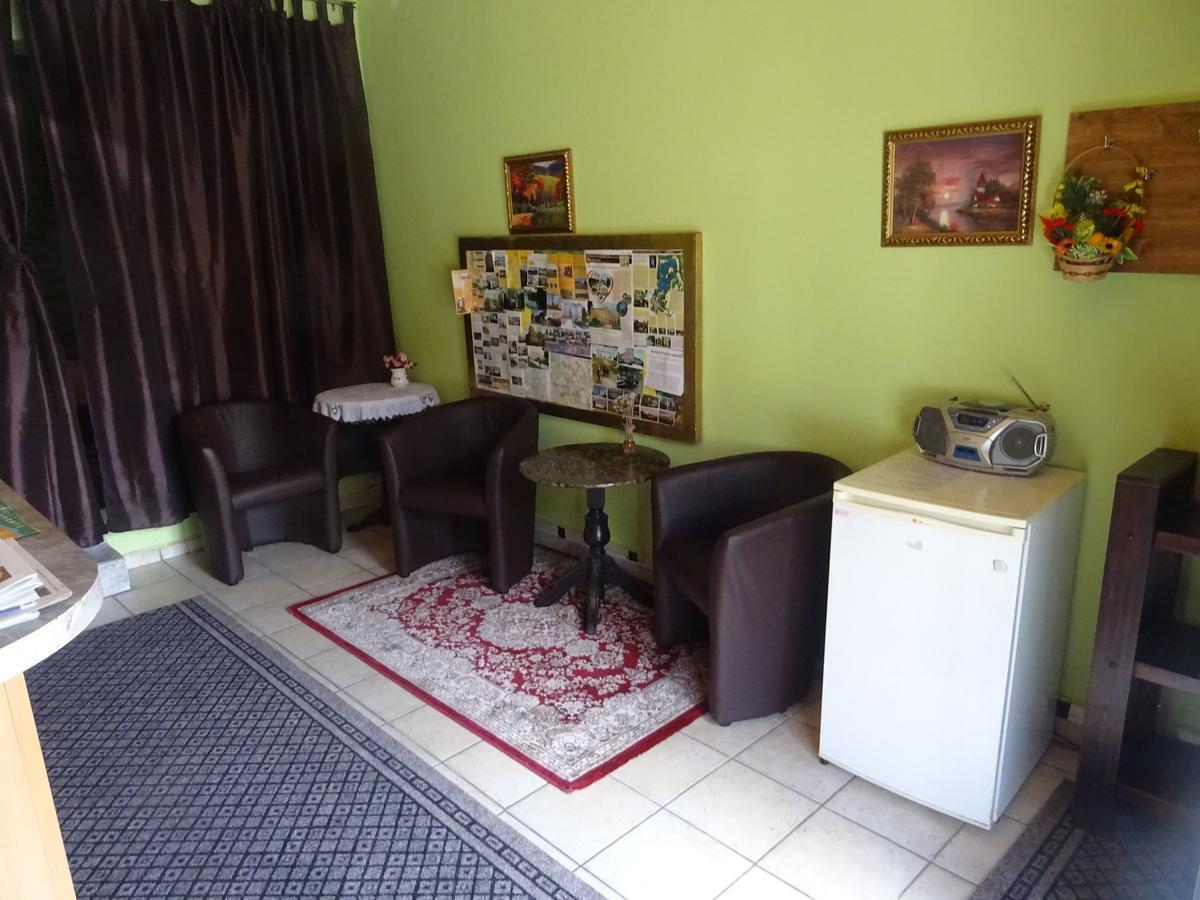 Milanna Apartamento Břeclav Exterior foto